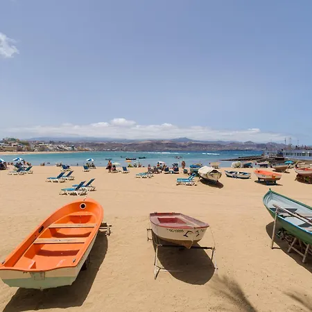 In Palmas Near Canteras Las Palmas / Gran Canaria